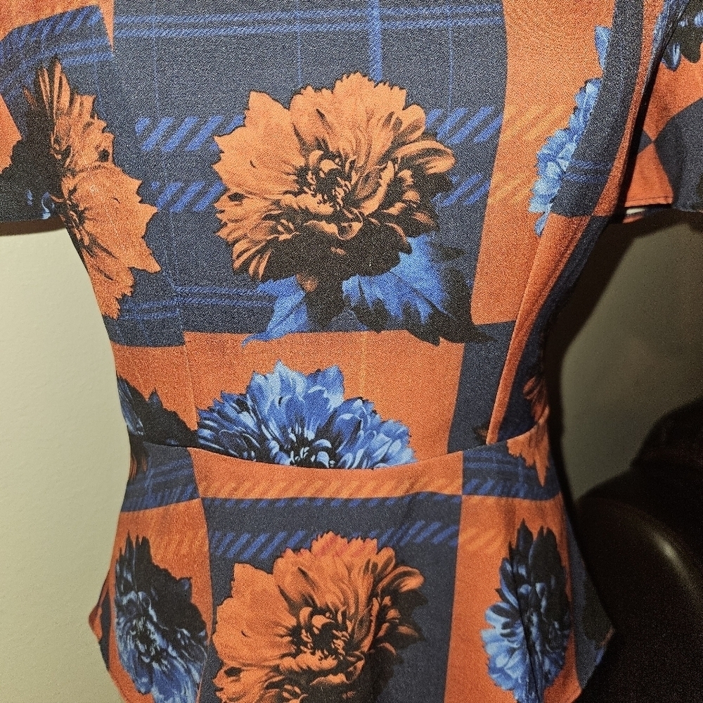 Charry Collection Womans Red And Blue Blouse - Picture 5 of 10
